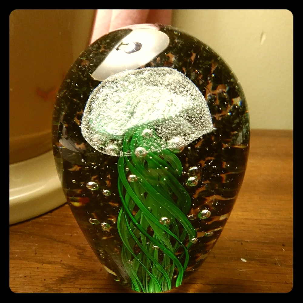 Glass-Blown Jellyfish